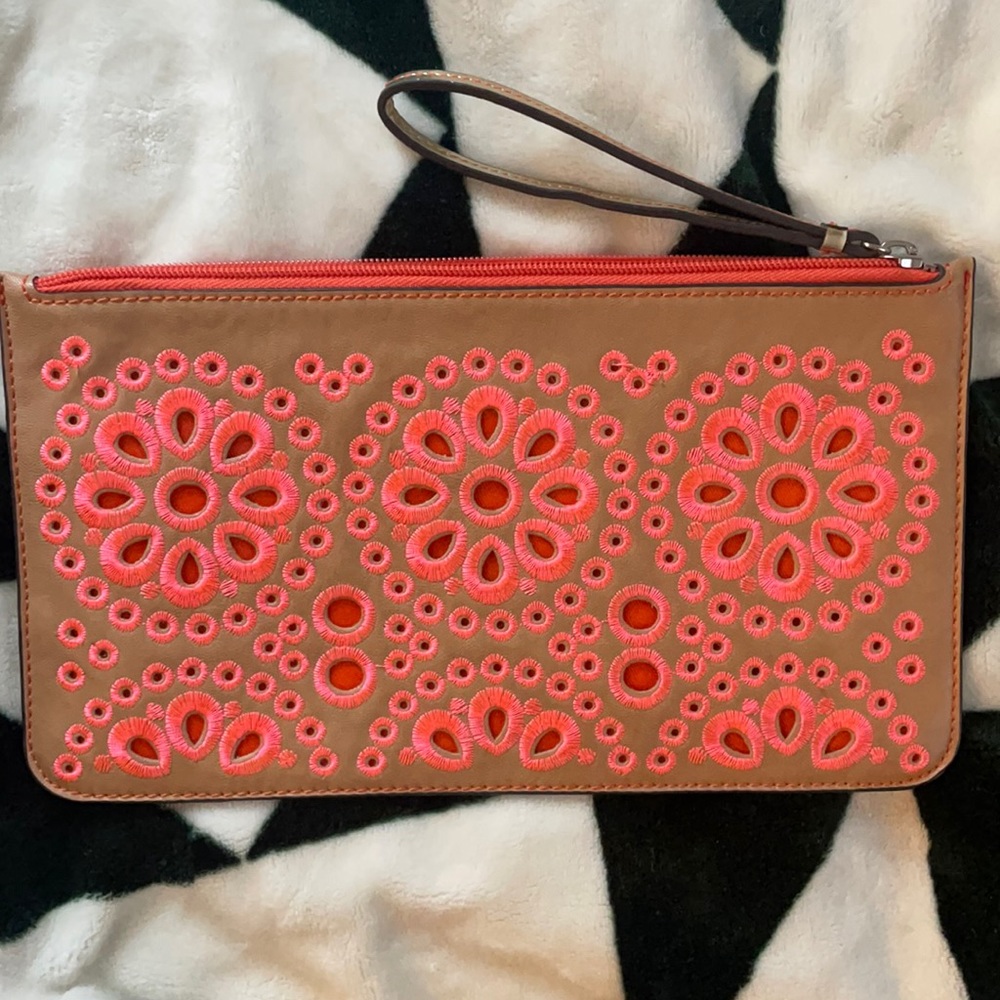 Loft clutch